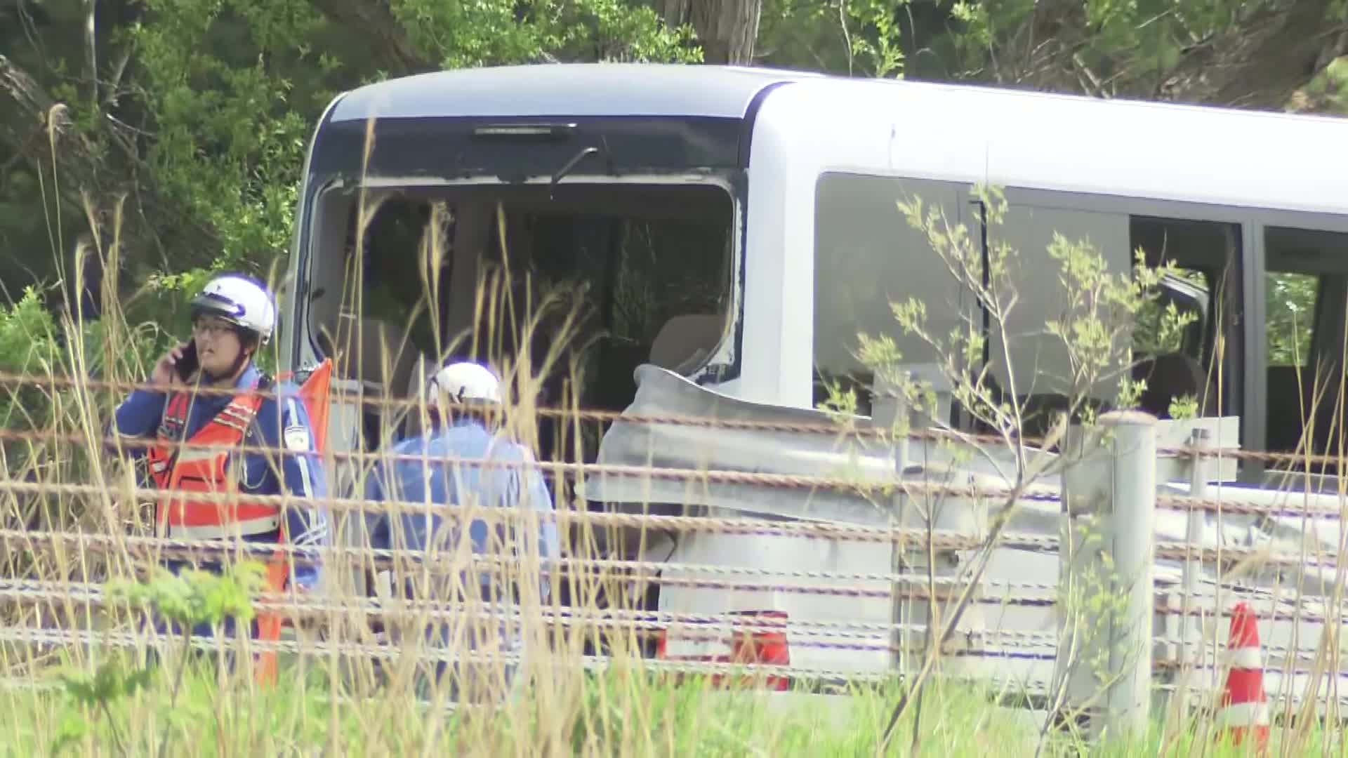 「事故起こしたバス運転手は杖をついて歩くのも大変な人だった。なぜバスを運転したのか」
