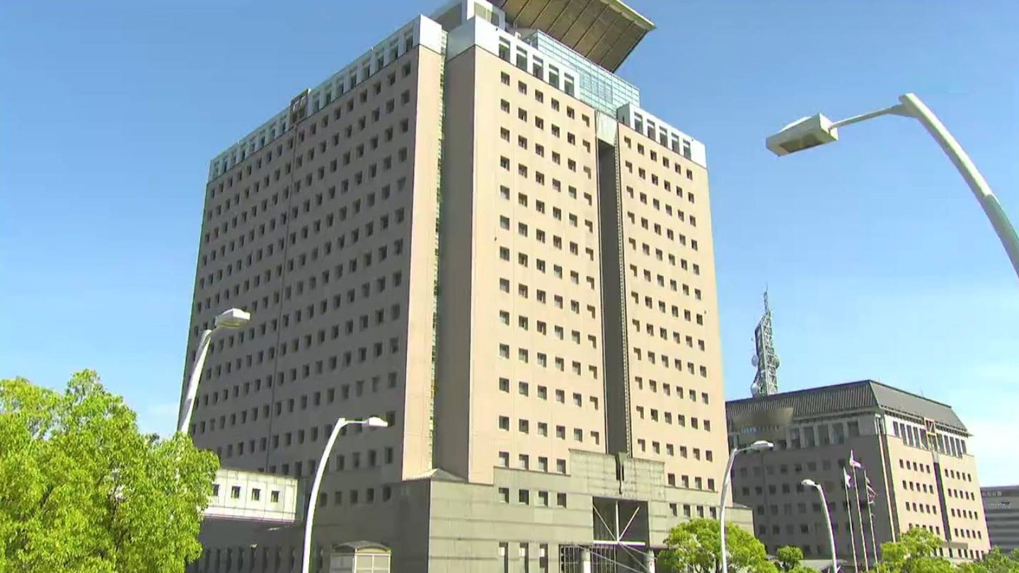 「フリマアプリで盗まれた靴が売られている」高校に侵入し運動靴盗んだ疑い 男子大学生を逮捕