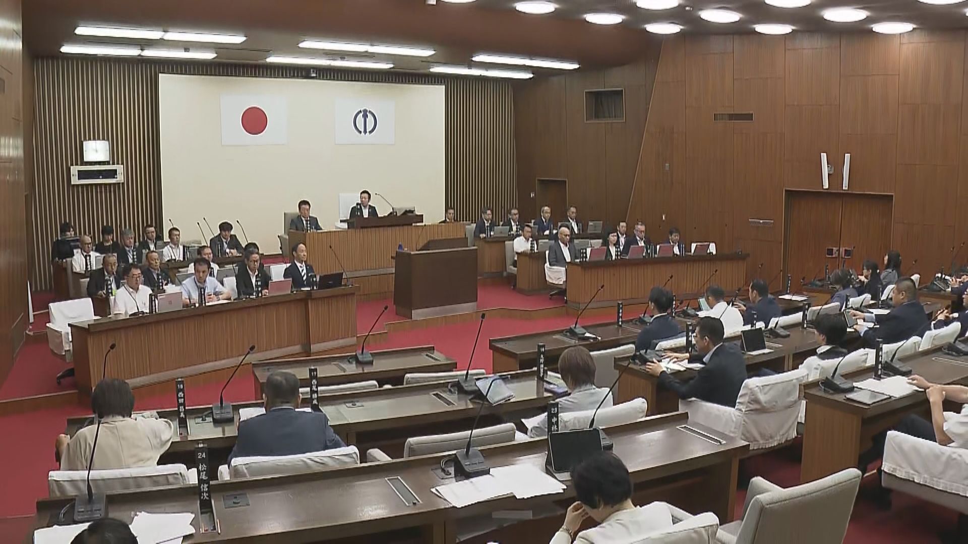 「空き家税」条例案可決　市内全域対象は全国初　固定資産税に対し35%の税　寝屋川