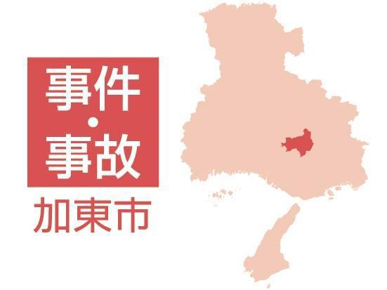 包丁持ち出し自宅の屋根へ　銃刀法違反の疑い、31歳男を現行犯逮捕　保釈中に無断外出、家族から通報