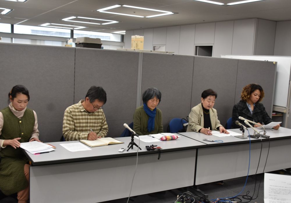 「外国人＝犯罪者のイメージ広め右翼勢力を助長」　不法外国人通報報奨制度　市民団体が撤回求める