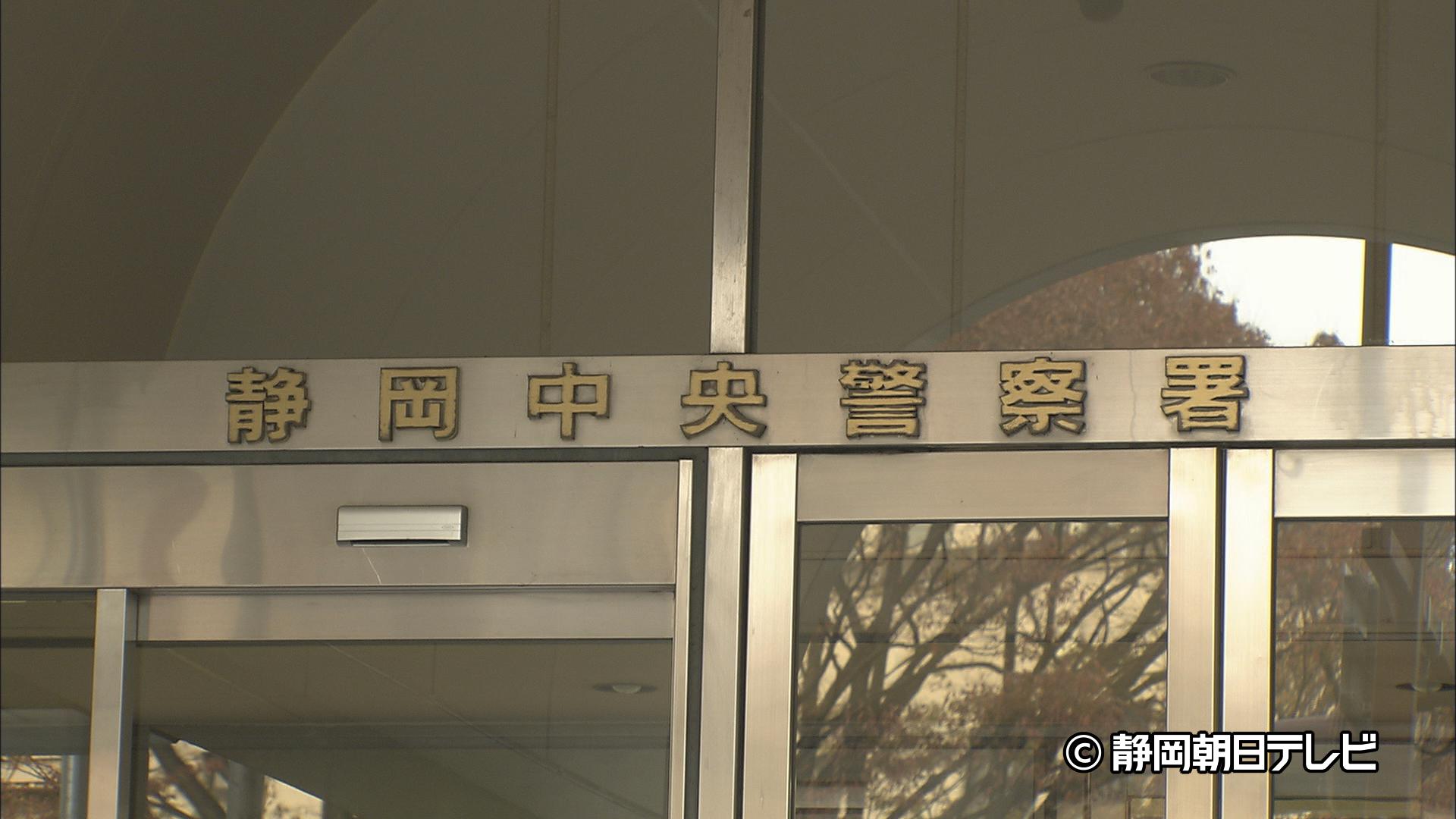神社で拝殿の上に飾っているしめ縄をむしり取る　無職の男(27)逮捕