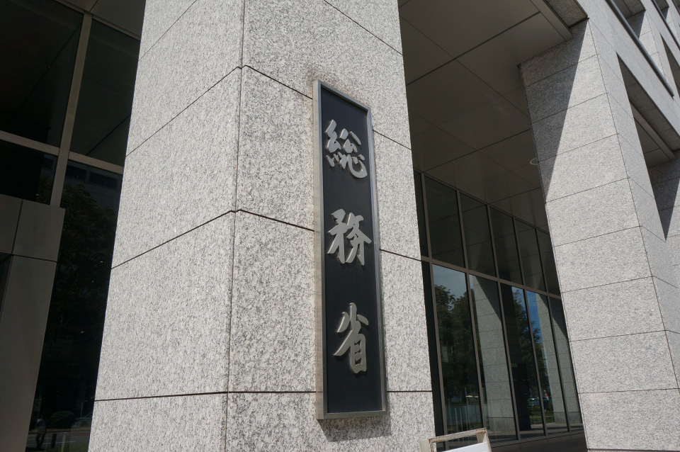 熊本地震、auとソフトバンクが壊滅、プラチナバンドがなく基地局の「分散」を余儀なくされた楽天が生存