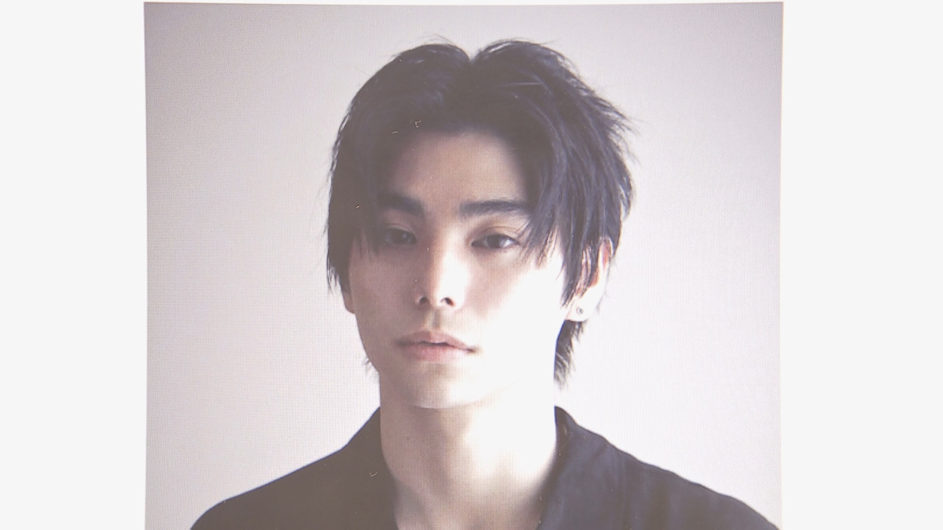 交際中の女性の顔を古谷徹した俳優の村上虹郎（有名な人？）を書類送検