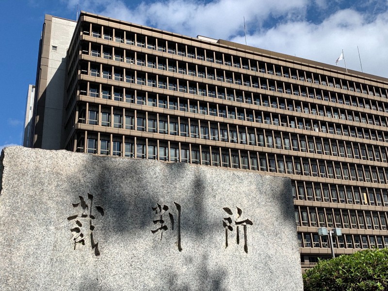 ８ちゃいから12歳まで女児10人をフル勃起した陰茎で貫いた男に無期懲役。