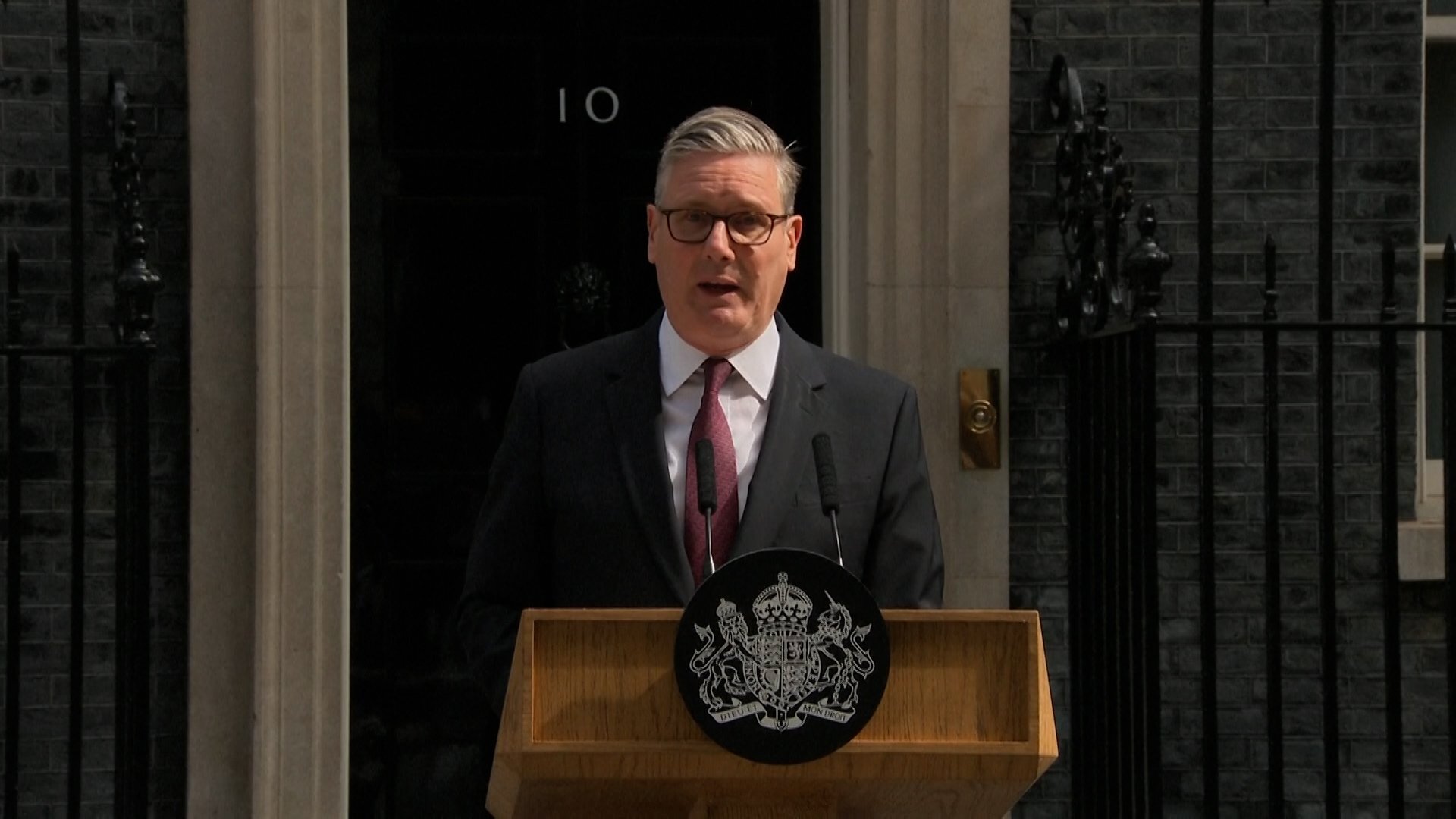 イギリス・スターマー首相が辞任意向を表明