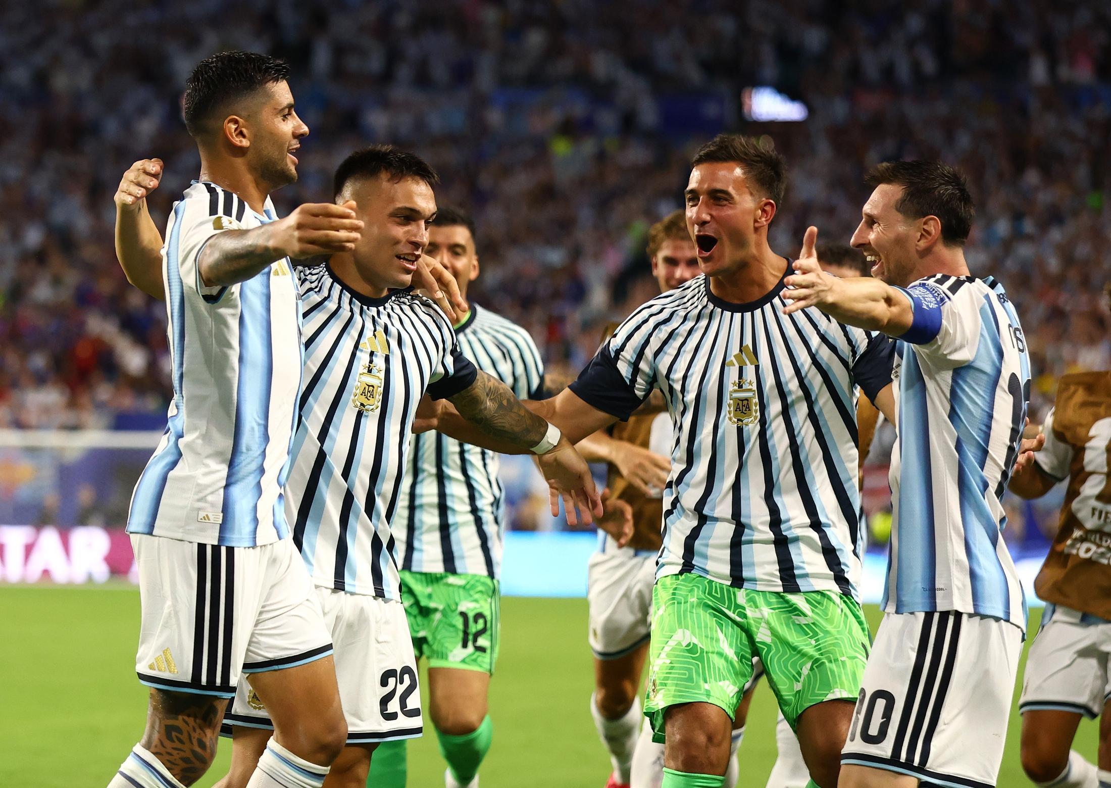 W杯の日本の話題　完全にカーボベルデに食われるw　アルゼンチン相手に激闘120分