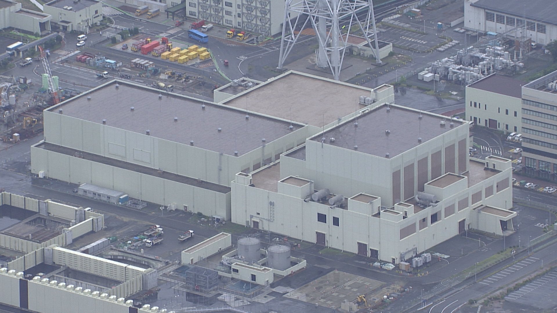 緊急時に電気供給する電源車油漏れ　発電できない可能性あり入れ替え　東北電力女川原発2号機