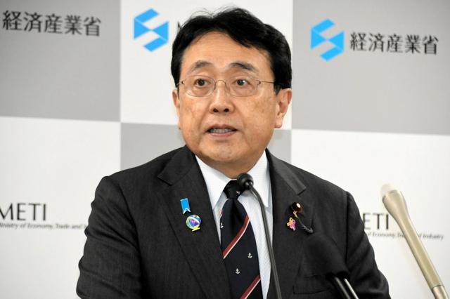 ごめーん！シンナーとか品薄って言われてるのは仲介業者さん通さず工務店に直接販売にするね！！