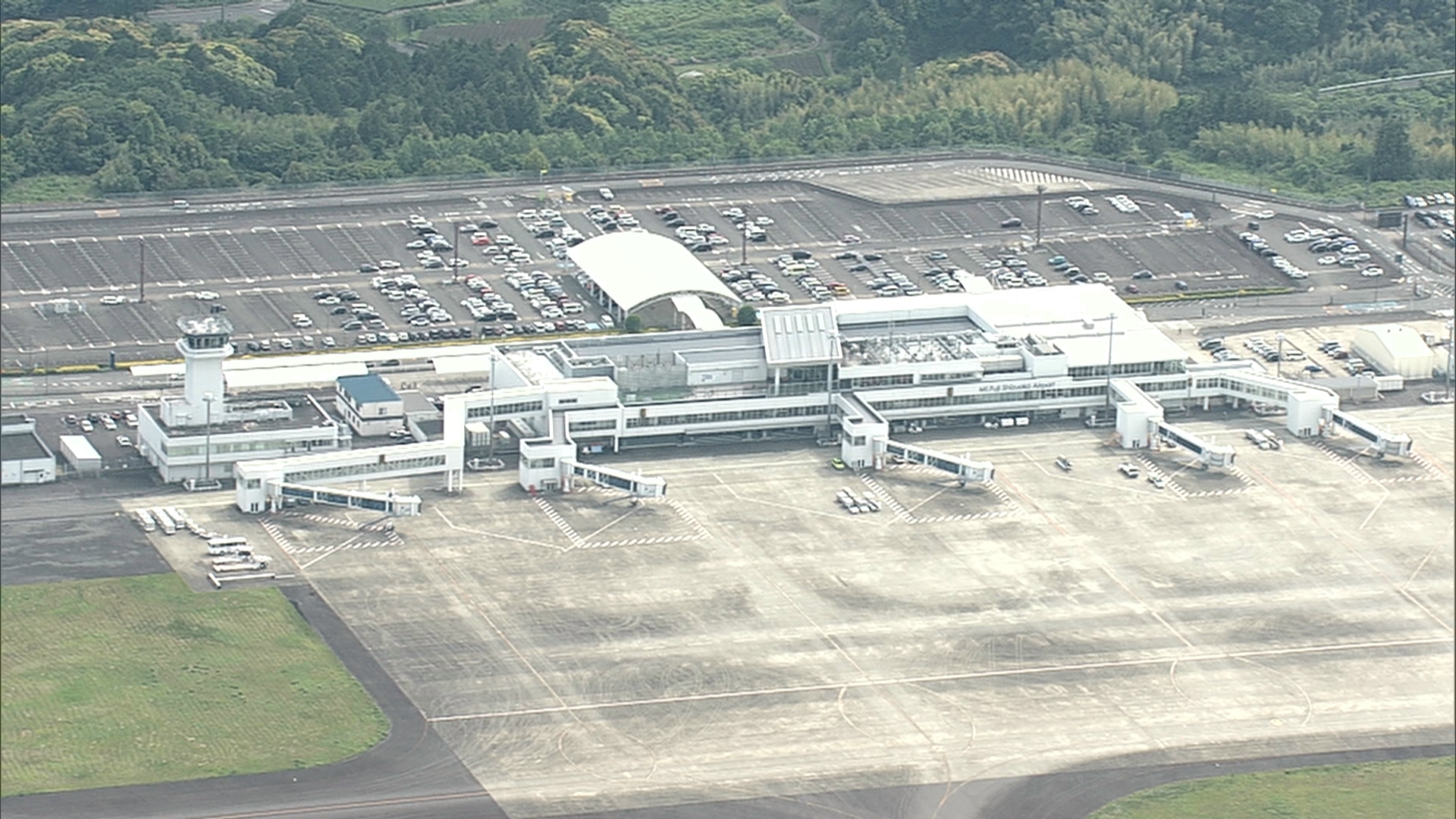 静岡空港　国が特定利用空港への追加指定を打診　防衛体制の強化に向けた一環