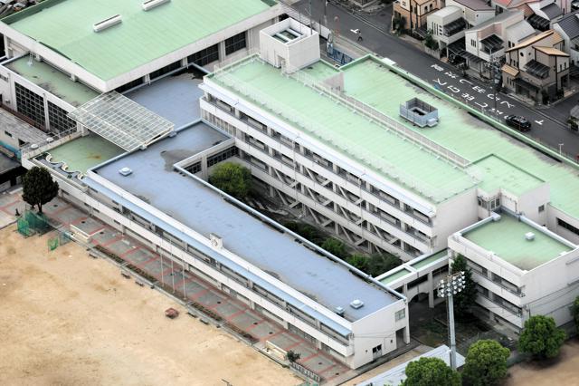 「試しにワンプッシュ」中学校で生徒が催涙スプレーを噴射、5人軽症