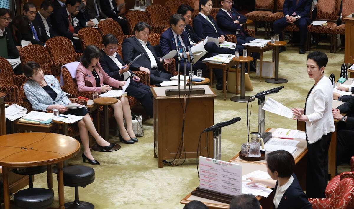 R4「総理が国会出席を拒絶！」→出席は国会運営が決定「皇室典範の議論1時間だけ！」→9年前から議論