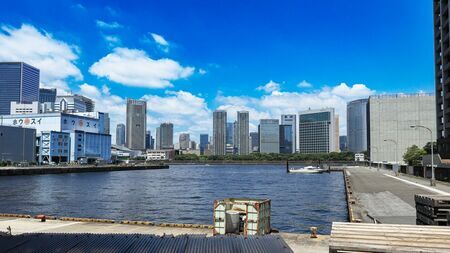 「もう東京23区には住めない…」年収より家賃が上がる街で始まった“郊外への大移動”のヤバさ