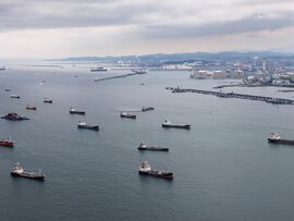 トランプ「海賊王に俺はなる」ホルムズ海峡通過船に積み荷の20%要求