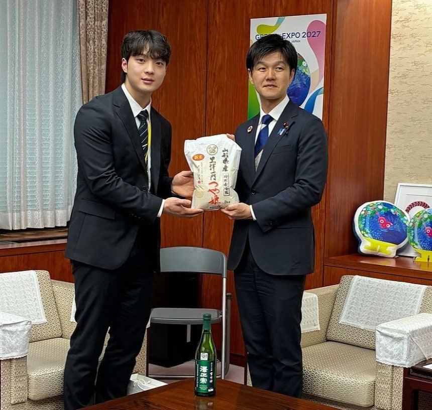 ネトウヨ死😇】鈴木農林水産大臣『うちの子は韓国のりが大好きで、それでご飯を巻いて食べる』