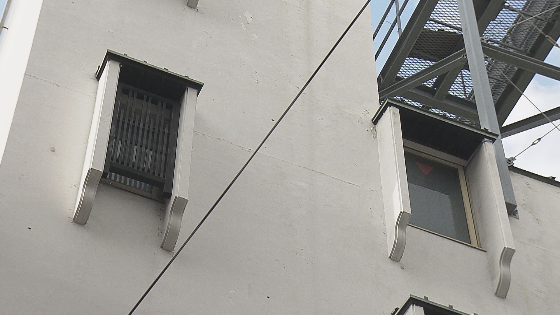 地下１階～地上７階まで「ベトナム関連」大阪の雑居ビルに家宅捜索
