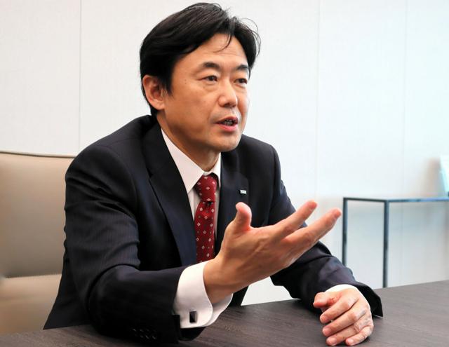 KDDI社長、楽天への回線貸し出し「役割終えた」　9月末が期限