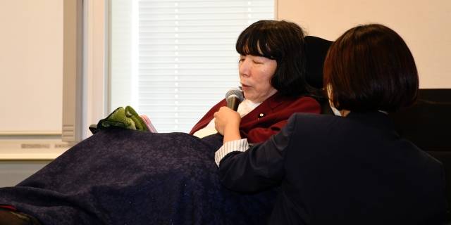 「5年同じTシャツ着ている」　生活保護受給者に物価高騰が直撃　日弁連が18％の基準引き上げ要求