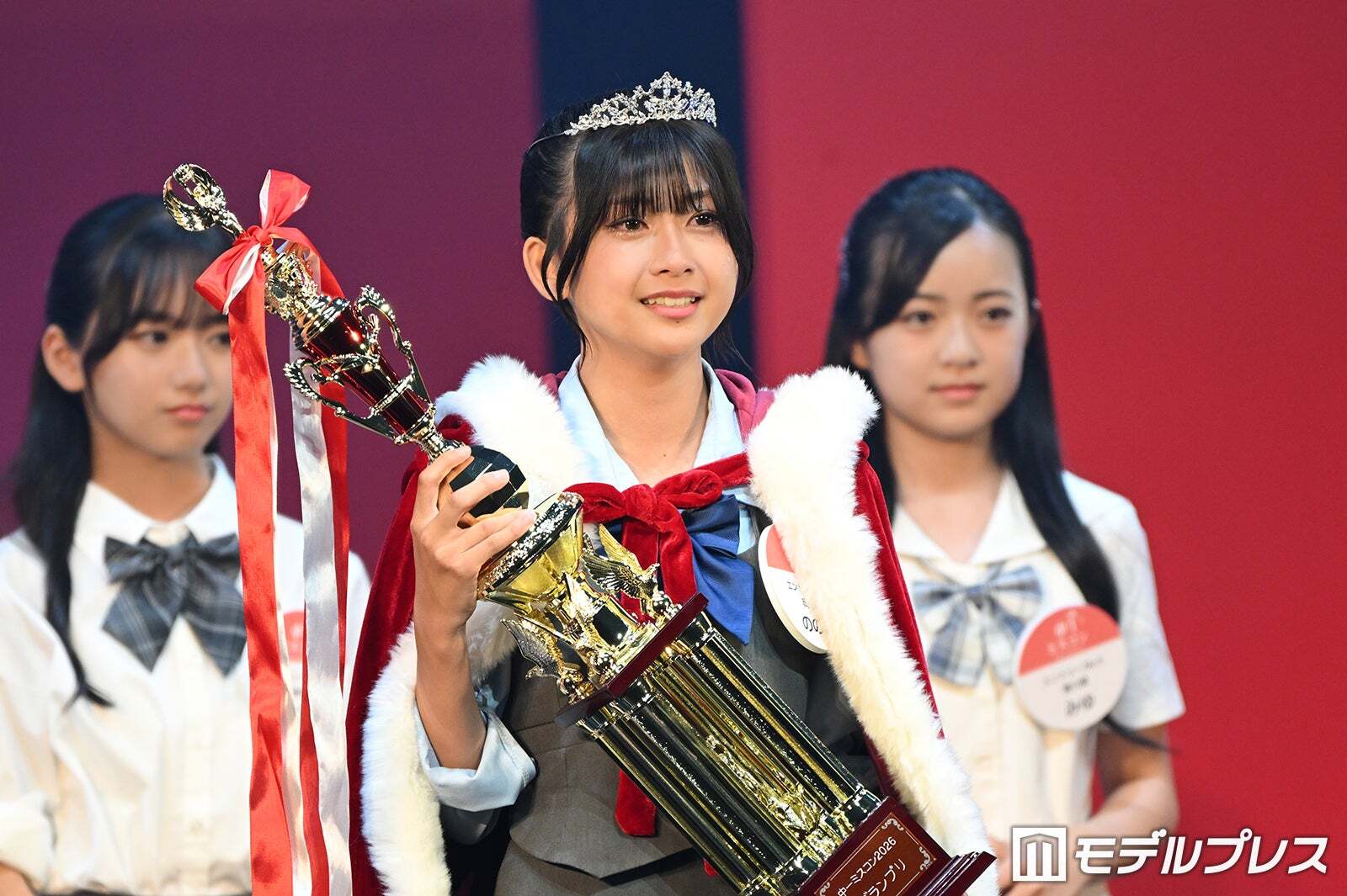 日本一かわいい女子中学生いっても審査員のほとんどは女で女は性格が悪いから自分よりブスしか選ばない