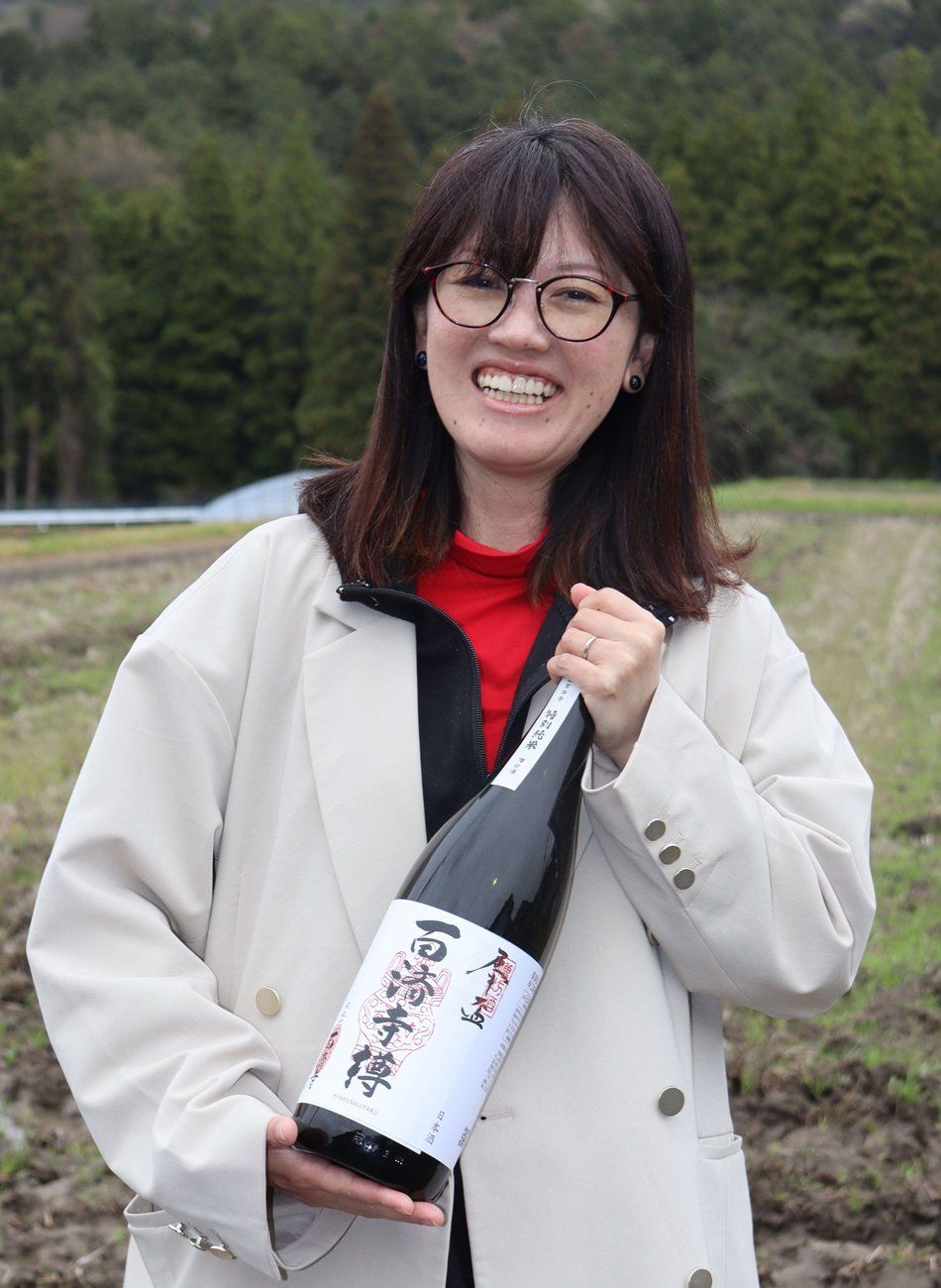 滋賀県東近江市の百済寺で代表の藤田彩夏さん（38歳）が百済寺樽と言う日本酒復活に挑戦