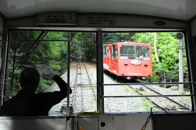 筑波山ケーブルカー運賃引き上げ　31年ぶり10月から片道が現行の590円から930円に引き上げ