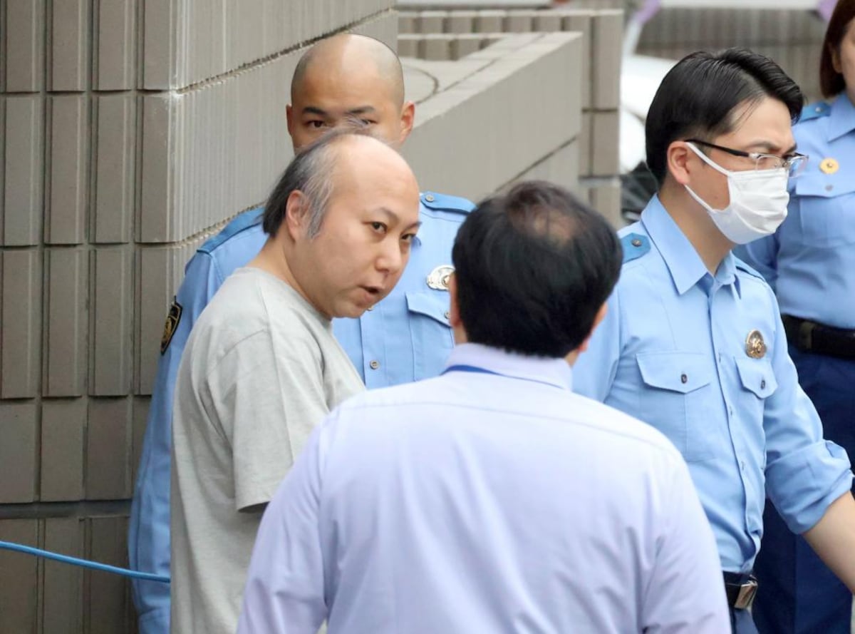 「スカートが短くて盗撮しやすかった」盗撮容疑　「東京YMCA」元職員、重留真幸(40)再逮捕