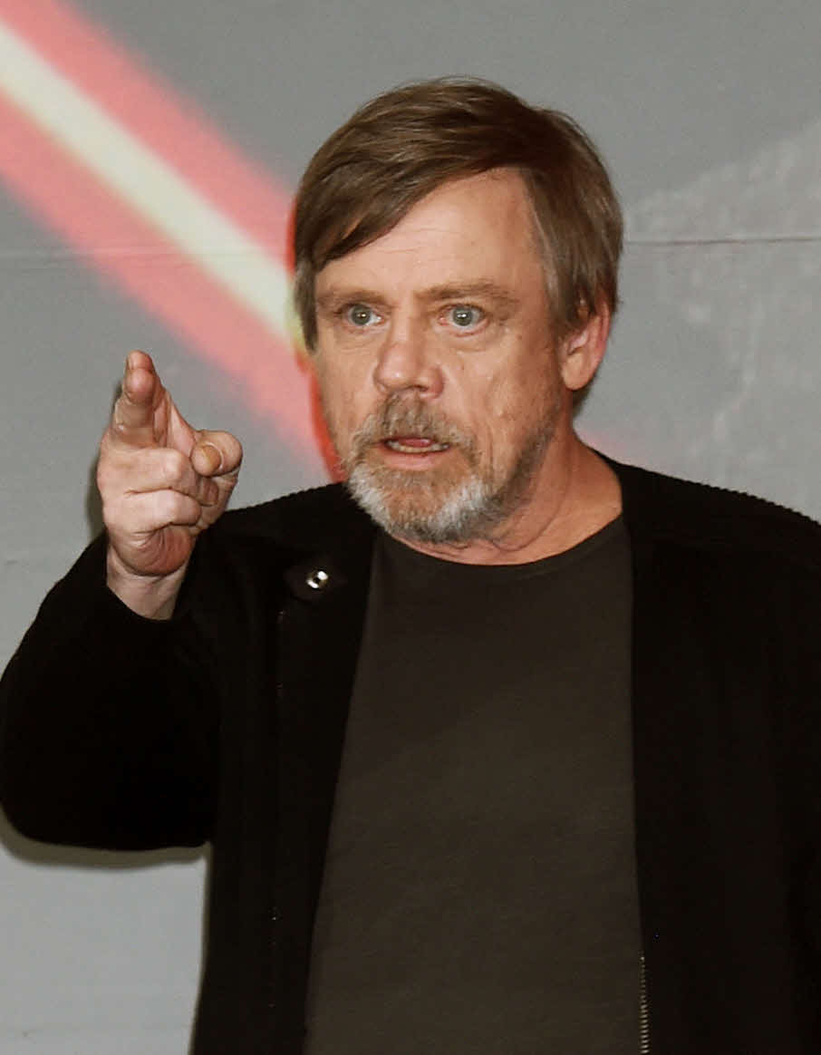 トランプ「MAY THE FORCE BE WITH YOU」マーク・ハミル「うるせえお前は死ね」