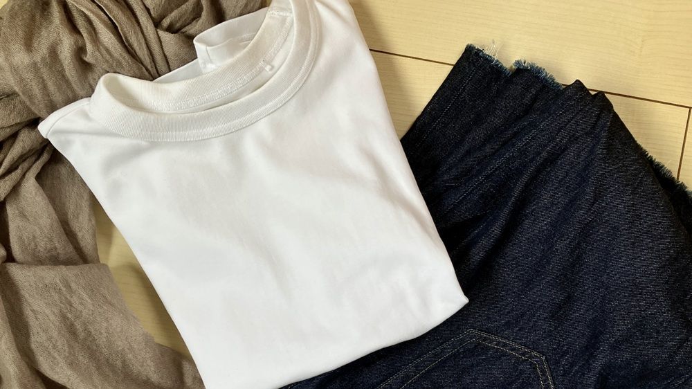 俺もTシャツにデニム。いまさら変われないんだが。