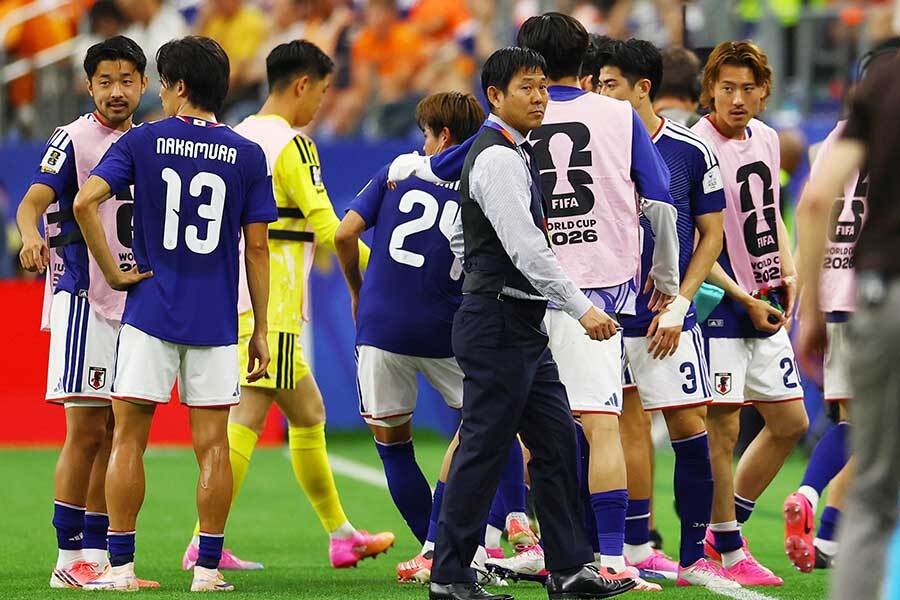 【W杯】森保監督「Campusﾉｰﾄ!ﾒﾓﾒﾓ..」海外勢「今..名前書かれた!? ｷﾞｬｰ!! 死神がｸﾙｰ」SNSで騒動に