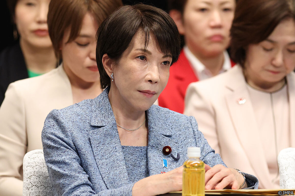 高市早苗、原因は老年期障害