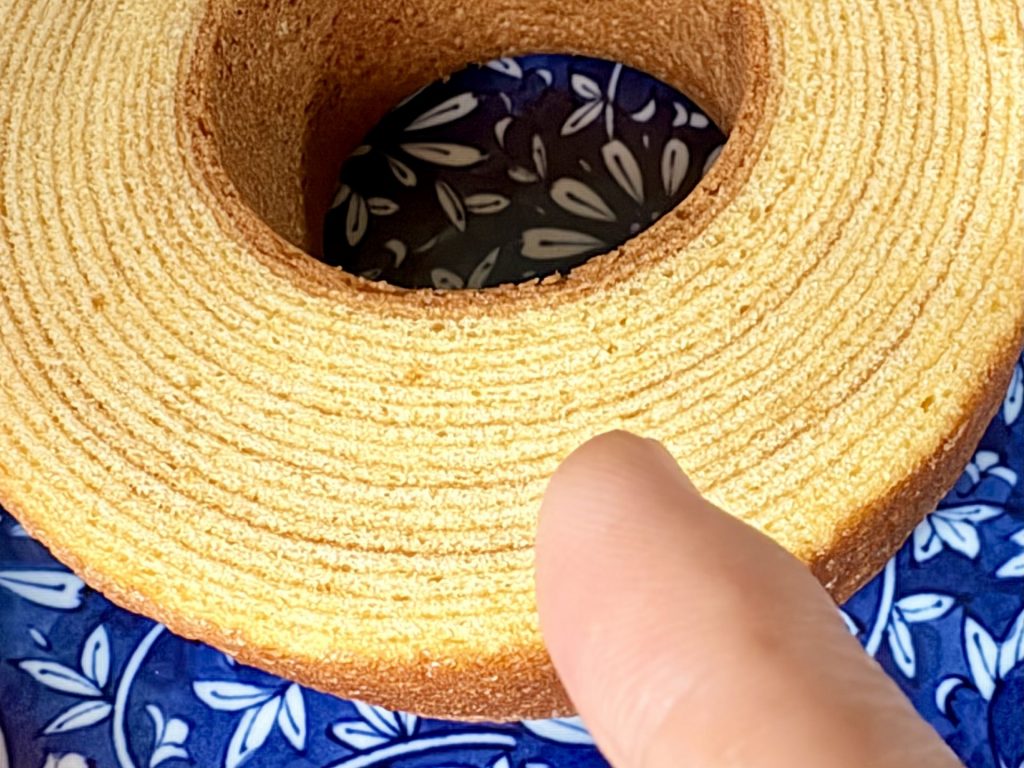 バームクーヘンドイツ人知らないと言うけど日本の全国的なお菓子が五家宝と言うのと同じなんだよな