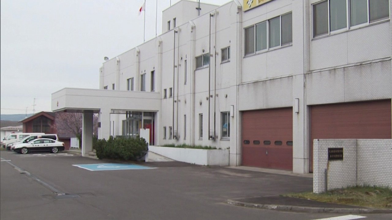 10歳未満の娘の顔面を殴打　傷害容疑で自称会社員の男(50)逮捕