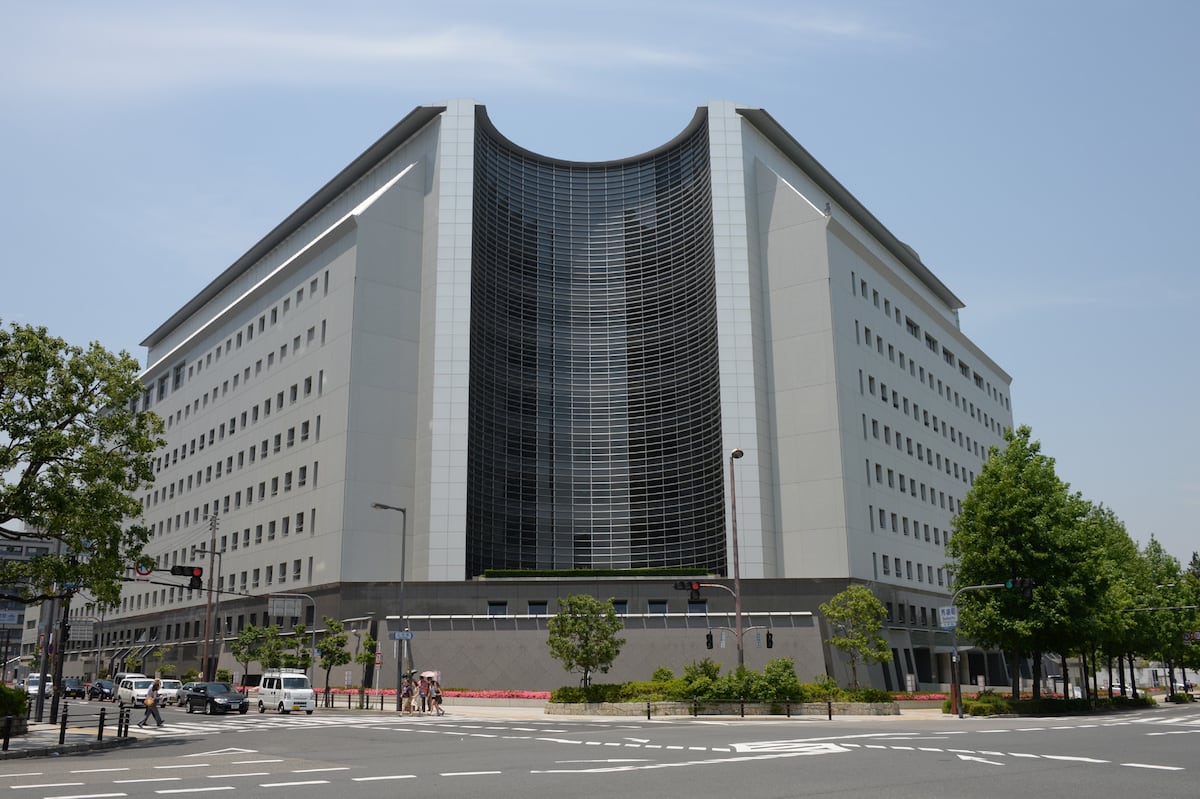 生活保護で処方の薬」女子中高生2人に譲渡「グリ下の薬屋さん」こと今川祐希(40)逮捕　5000錠以上押収