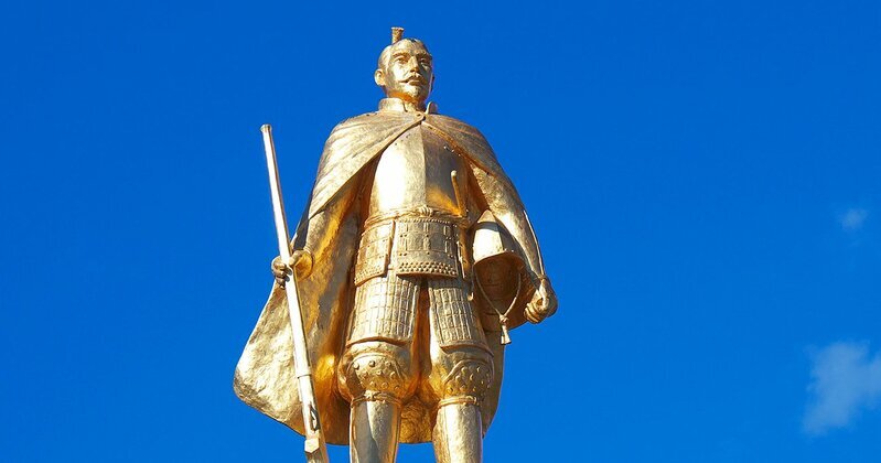 「官兵衛殿は頭もよく即決即断して後悔も多いだろう。私は頭が悪いので色々と考え後悔も少ない」