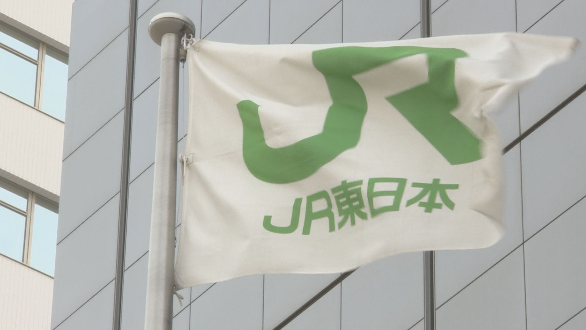 東京の山手線ってもう車内信号機だからATSもCTCもあるし無人運転出来るのでは？