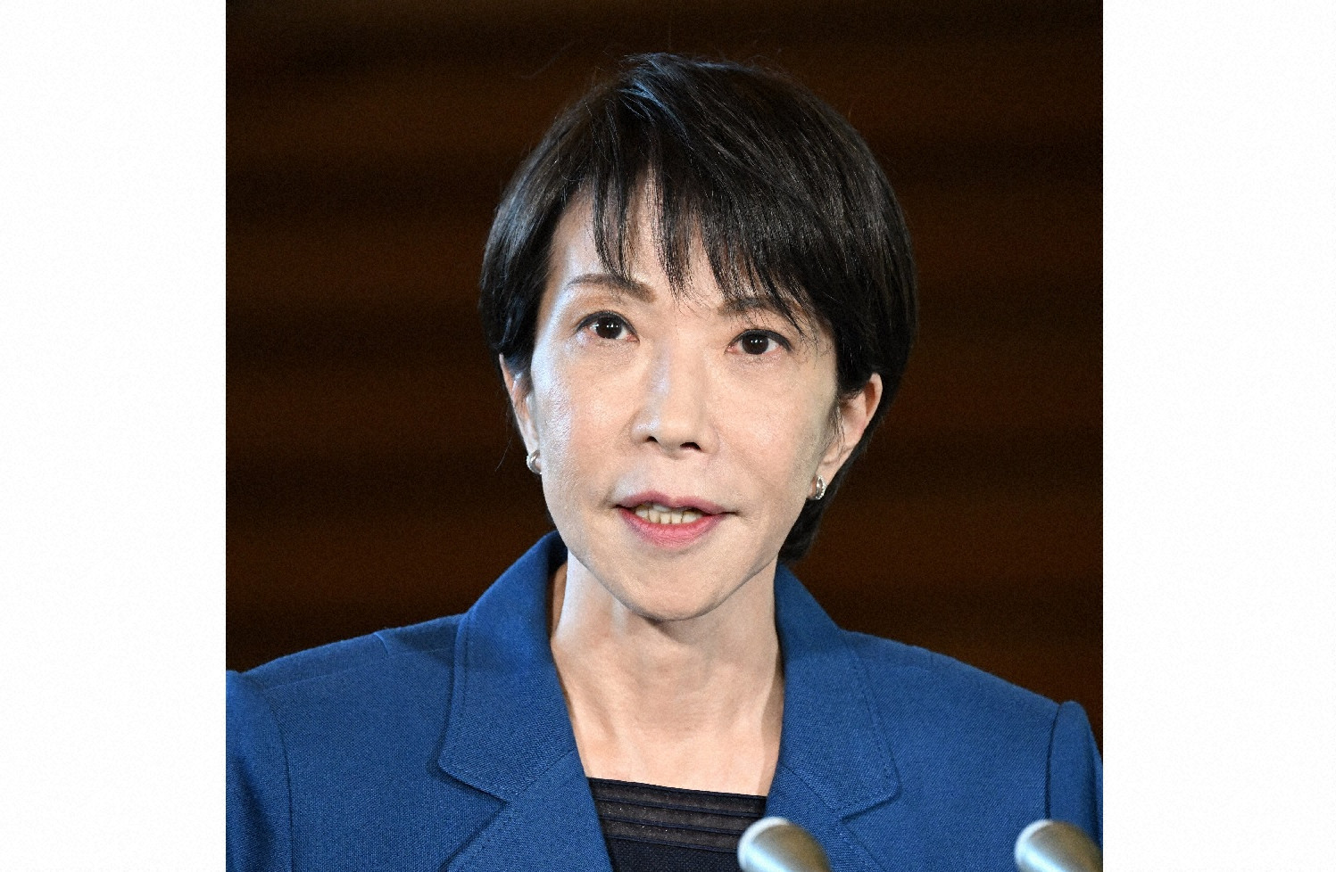 【卑劣】　パさん、高市総理がすっぴんで地震対応した時の画像を赤ら顔に加工して「酒飲んでた」と批判