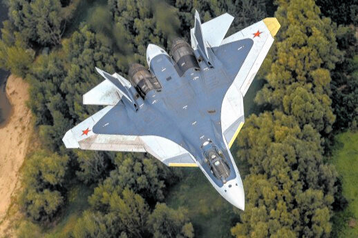 ロシアの最新鋭機「スホイ57」モスクワ郊外で墜落