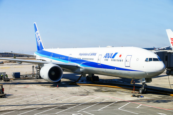 日本の空港ラウンジしょぼすぎ問題、せめて羽田だけでもドバイ空港を見習うべき