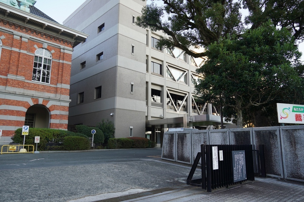園児ぇる2人を「強姦」。よくもまあ入ったもんだというか54歳保育士に懲役6年