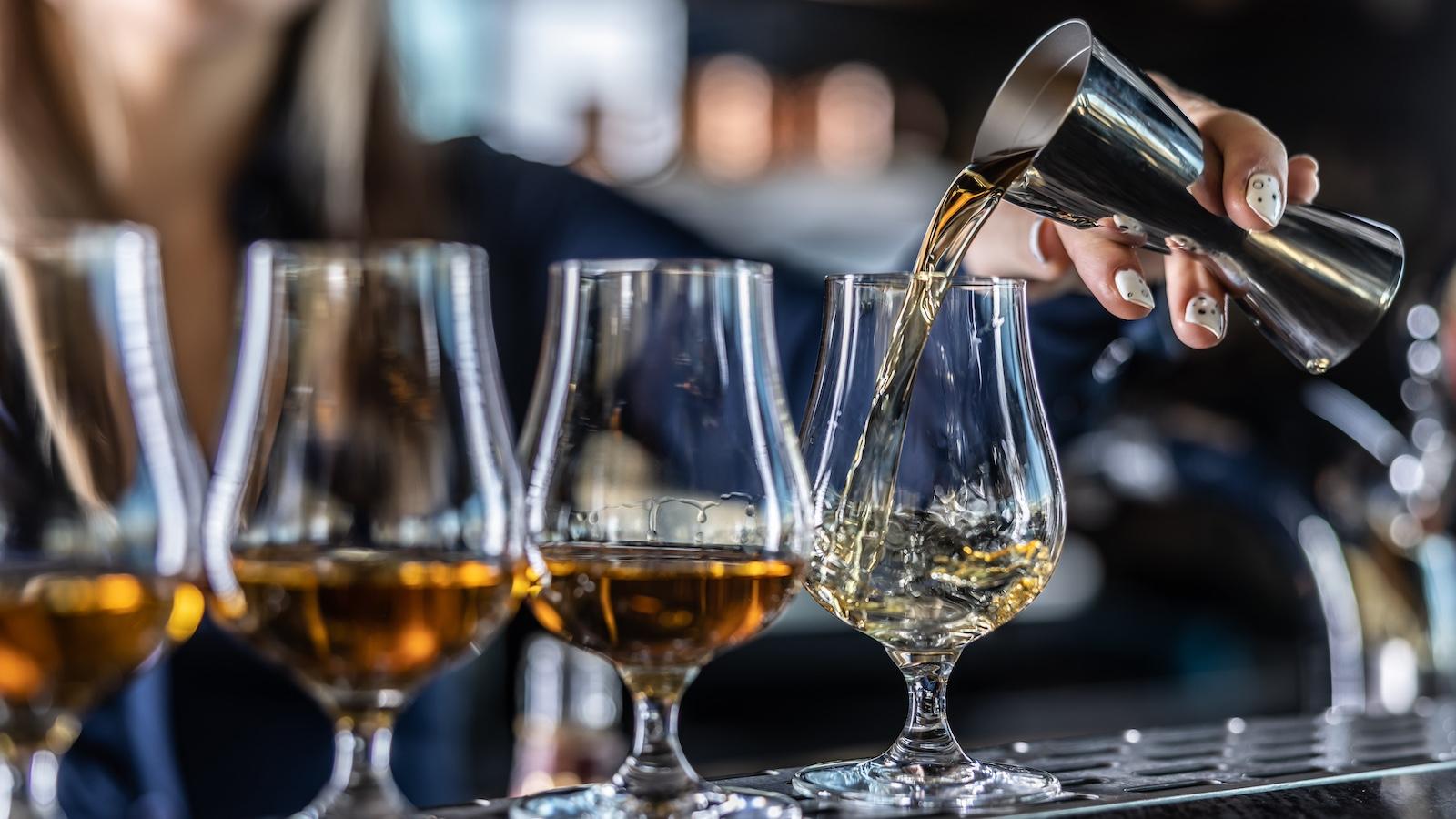 🇨🇳🥃「中国産ウイスキー」が世界で優勢に　岐路に立たされる日本産ウイスキー