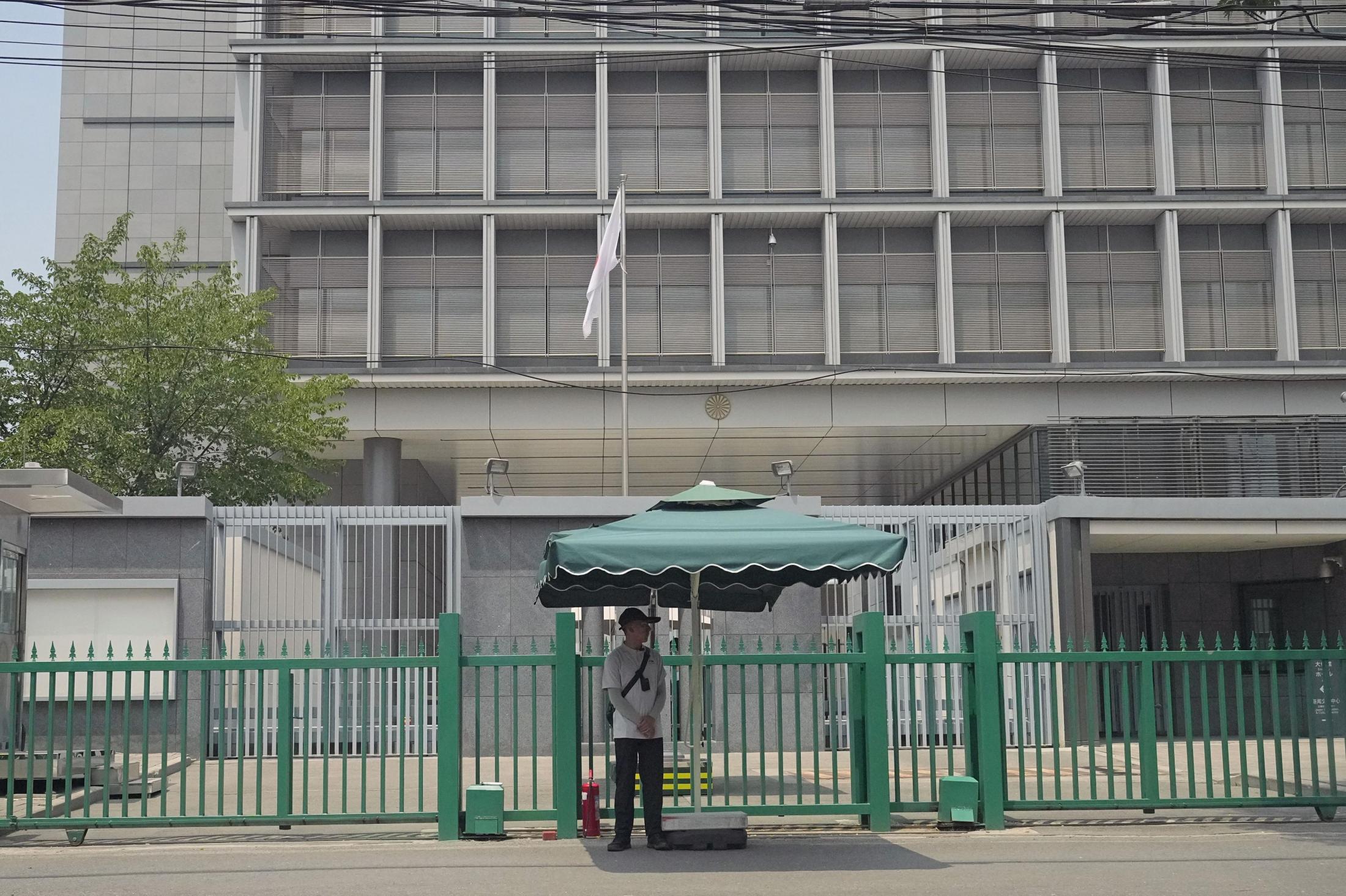 相次ぐ邦人拘束。中国の経済破綻もふまえ、中国からの撤退を検討する企業も出始める
