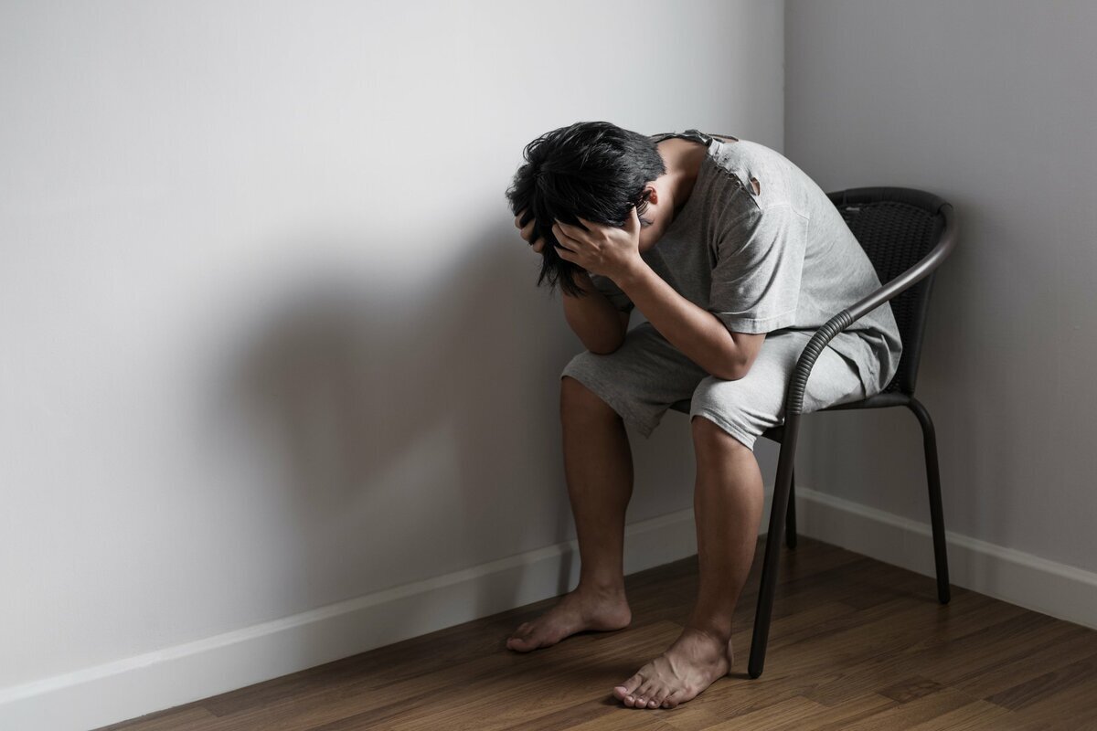 精神病患者は家族といると「そんな人間が身内にいてハズい」と言われるから一人暮らしした法が良い