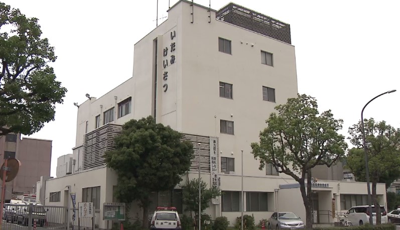 地方公務員(53)「20年くらいやっています」カメラ付き眼鏡で女性の胸部を執拗に動画撮影　兵庫