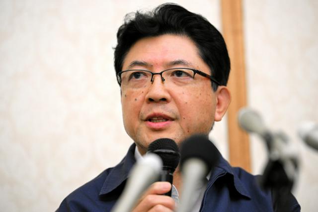 なんでイオンが謝るんだ？天災だろ？