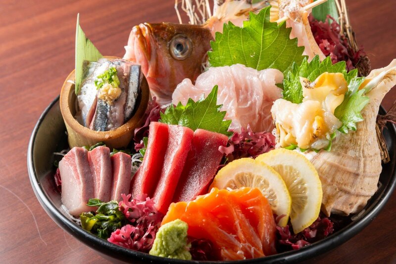 秋田県もお米が旨いです・魚が新鮮ですだけど、利用の仕方が下手だから有名にならんよな