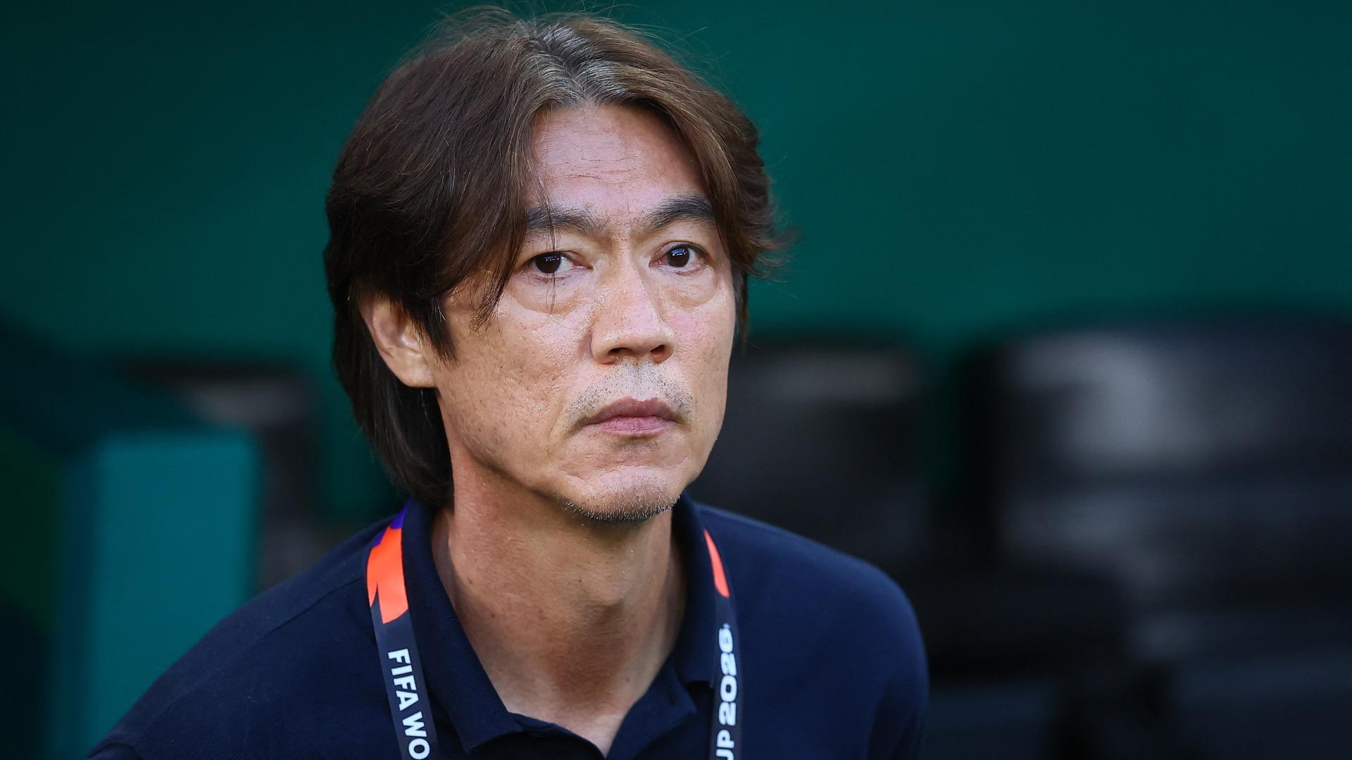 台湾TV 「W杯は全64試合です。ね、64。念のためここにも出しときましょう。はい、64、64、64ですよ」
