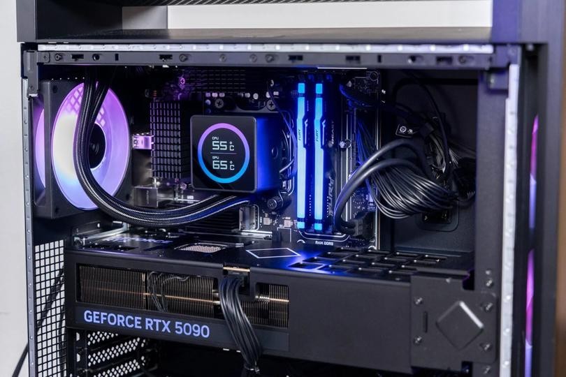 パソコンはyoutube見たりネット見たりアマゾンで買い物するだけだから4コア8スレッドで十分だった