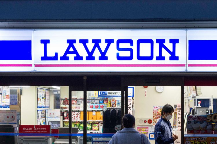 歌舞伎町のローソンでお茶を買おうとしたら店員がいきなりストリートファイトファイッ動画あり