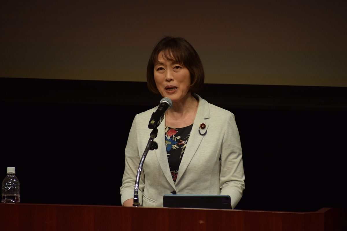 共産・田村委員長、辺野古転覆事故でおわび　高校生乗せたこと「重大な過ち」　沖縄・那覇