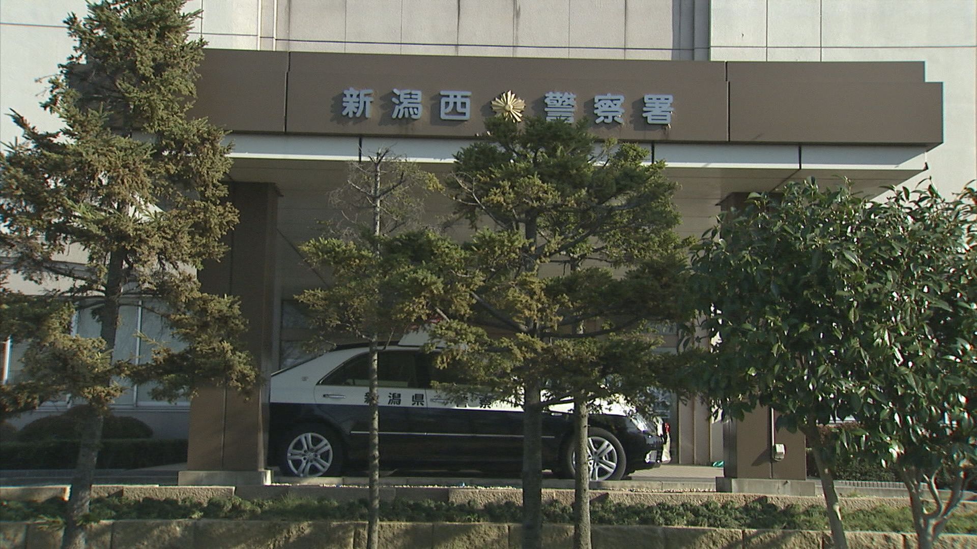 花を持って玄関先に…50代女性の自宅周辺をうろつくストーカー行為をした無職の男(59)逮捕